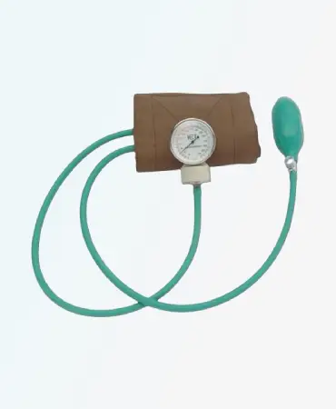 SP-1002 Aneroid B.P. Apparatus (Compact & Portable), Ensures Accurate Blood Pressure Readings in Raipur Homes & On-the-go.